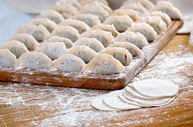 煮餃子不破皮，原來是有技巧