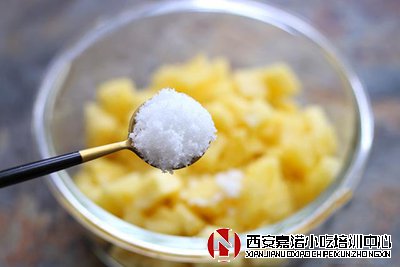 菠蘿披薩培訓(xùn)的簡(jiǎn)單做法