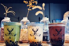 加盟鹿角巷奶茶店 沒(méi)有經(jīng)驗(yàn)可以加盟創(chuàng)業(yè)